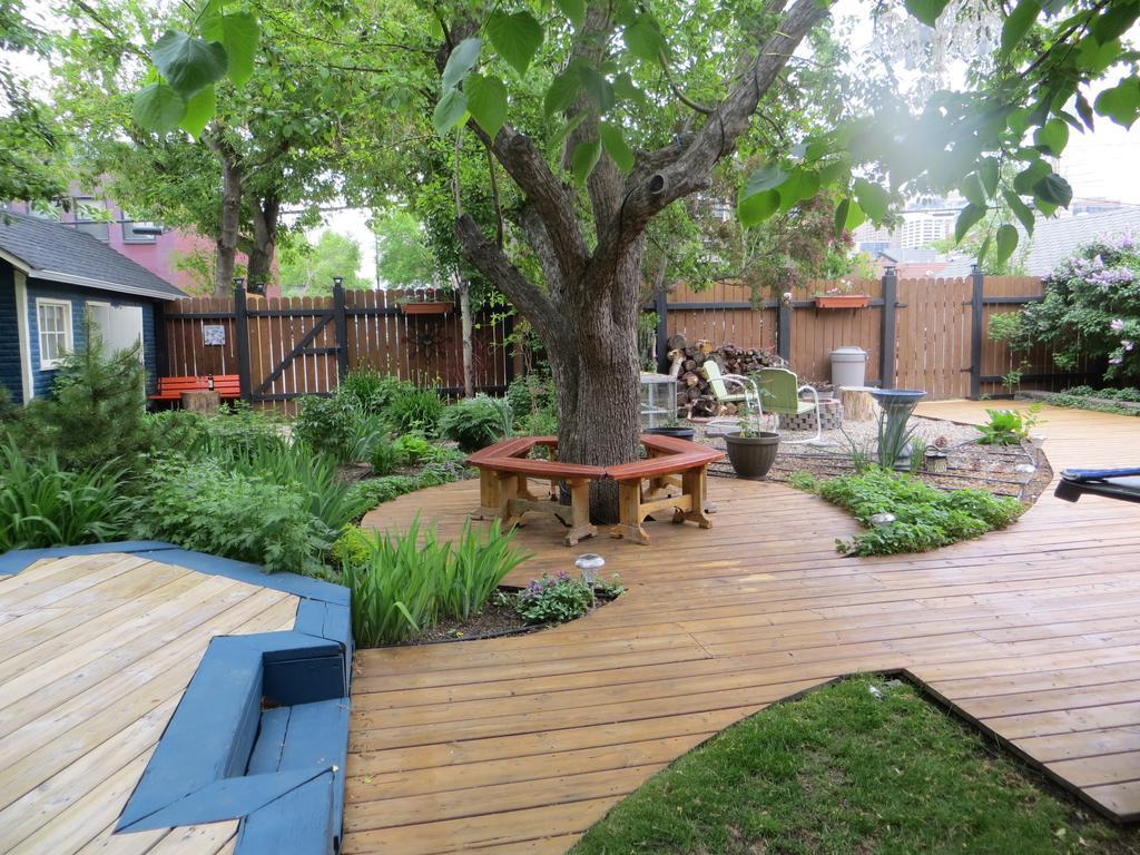 River Lee Executive Bed And Breakfast YYC Eksteriør billede