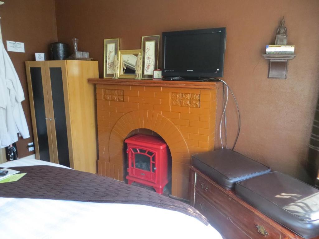 River Lee Executive Bed And Breakfast YYC Værelse billede